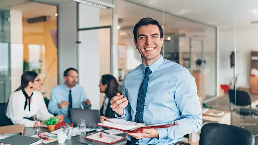 Building High-Performance Distributed Teams Across Borders