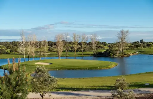 Why Golf Getaways Are Becoming Popular Weekend Escapes